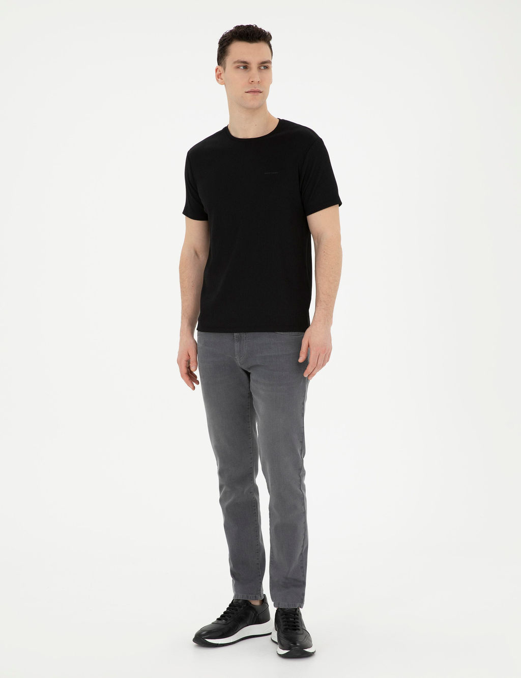 Siyah Slim Fit Ti__rt