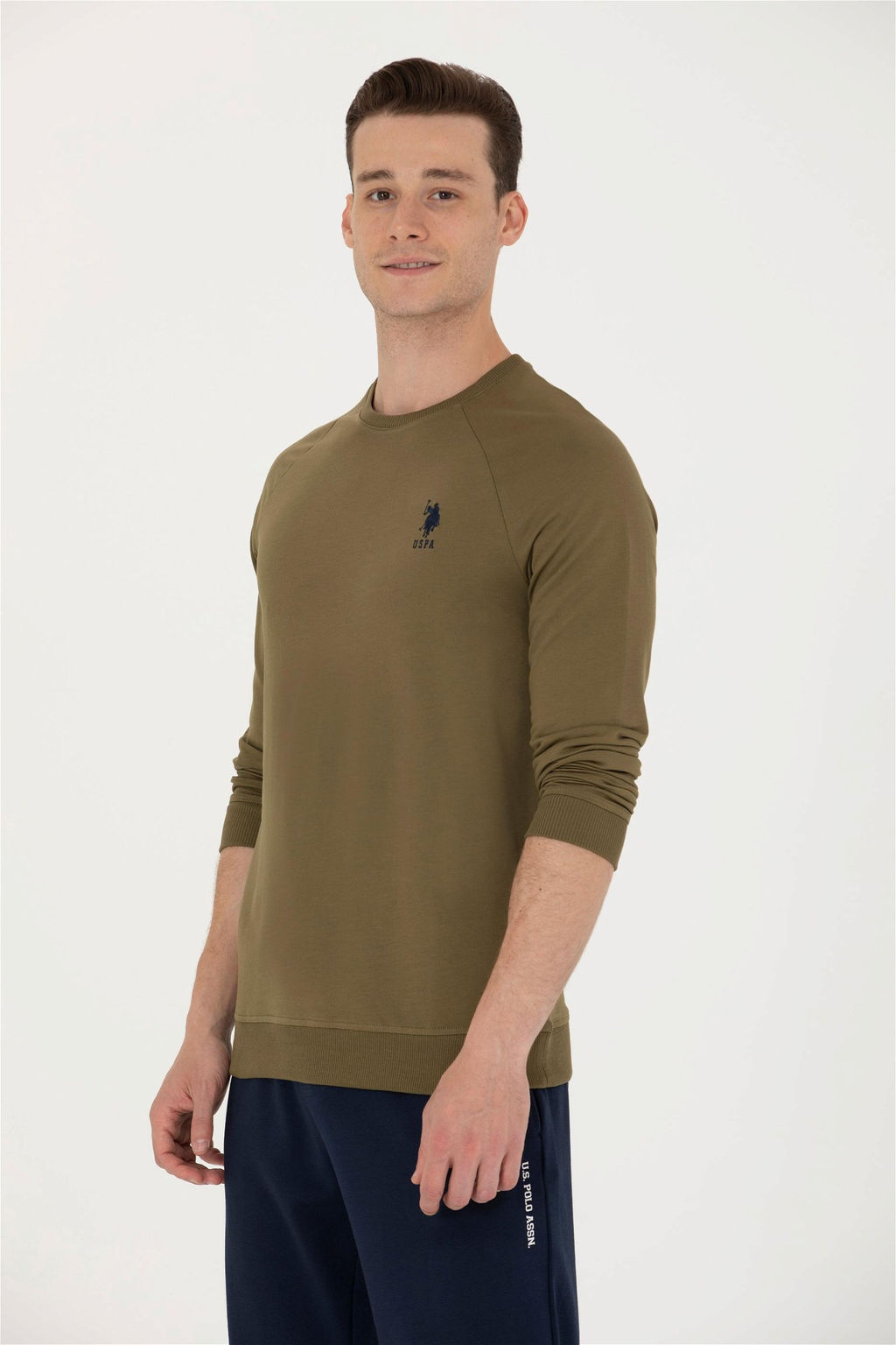 U. S. Polo Assn / Мужской базовый свитшот цвета хаки - U.s. polo assn фото 10