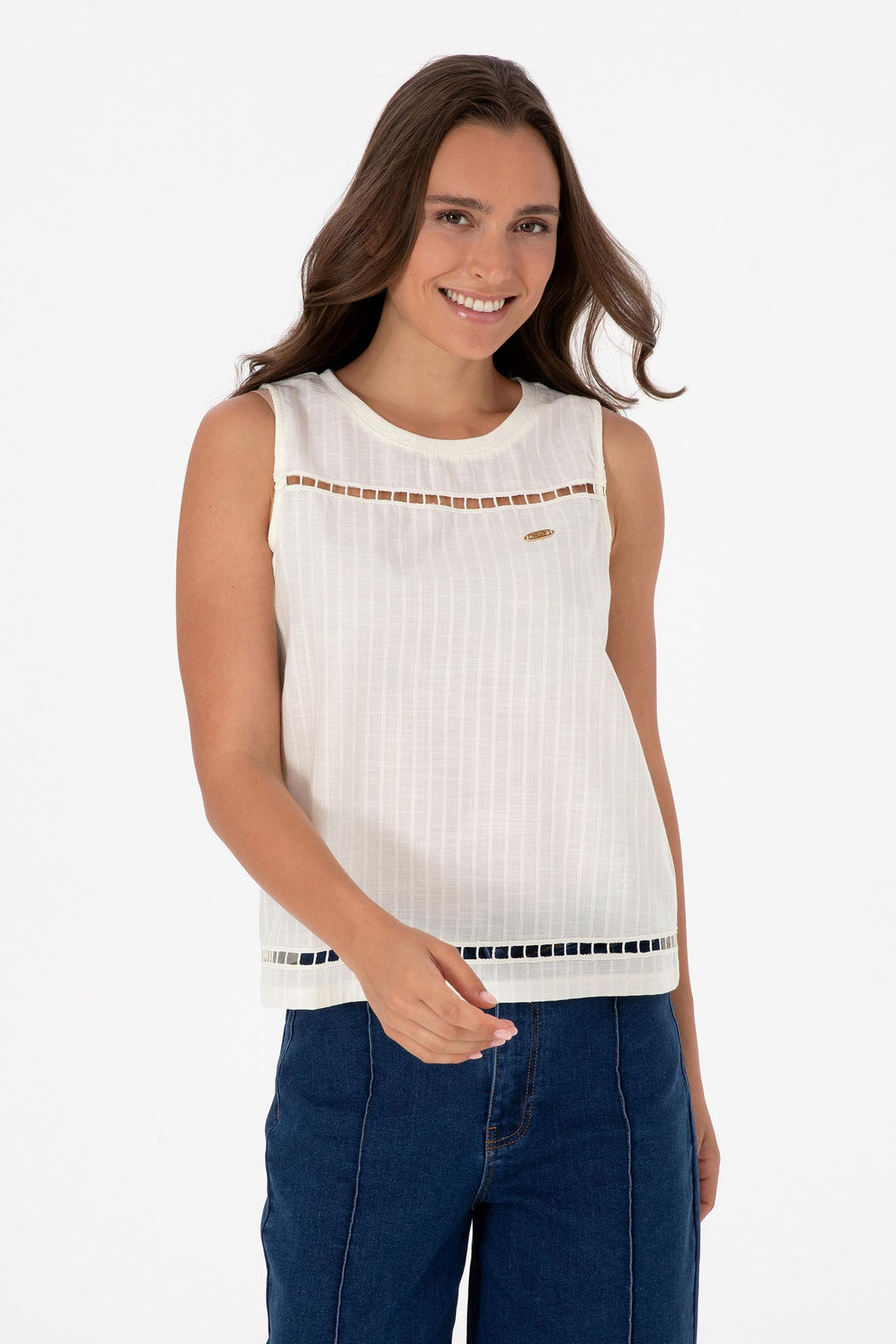 Kad_n Krem Ti__rt Sepette S_rpriz _ndirim