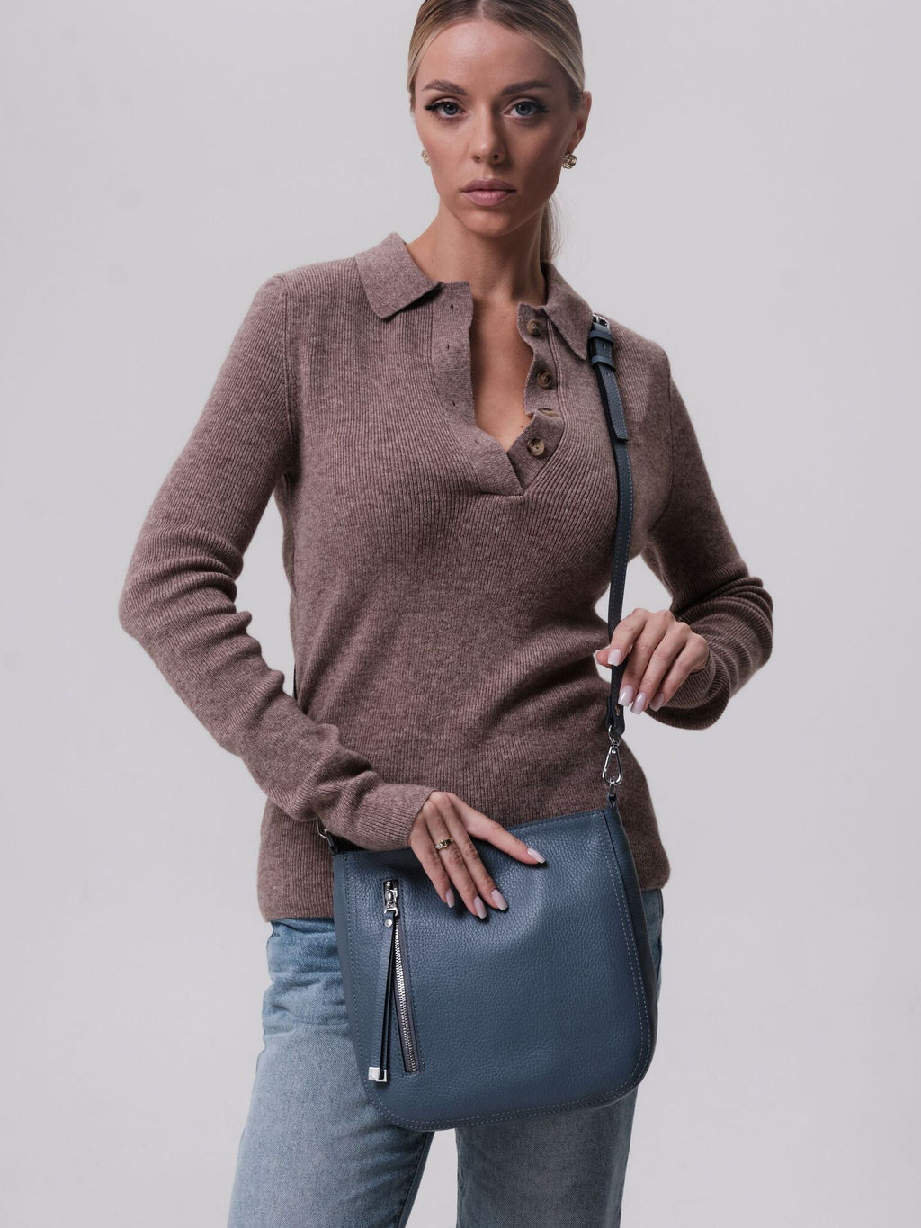 Сумка кожаная кросс-боди Deboro 3410 серый свет