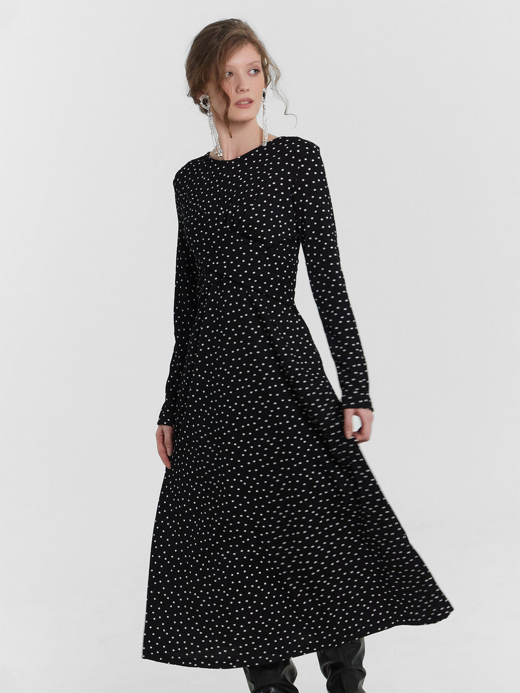 Платье женское черное в горошек черно -белый горох 152680