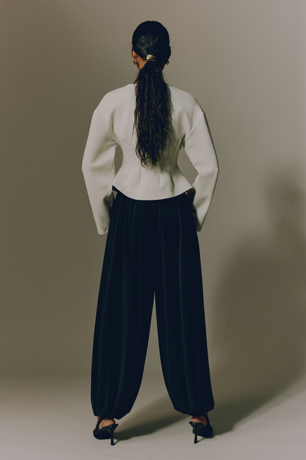 Top interlock con cintura entallada - H&m фото 4