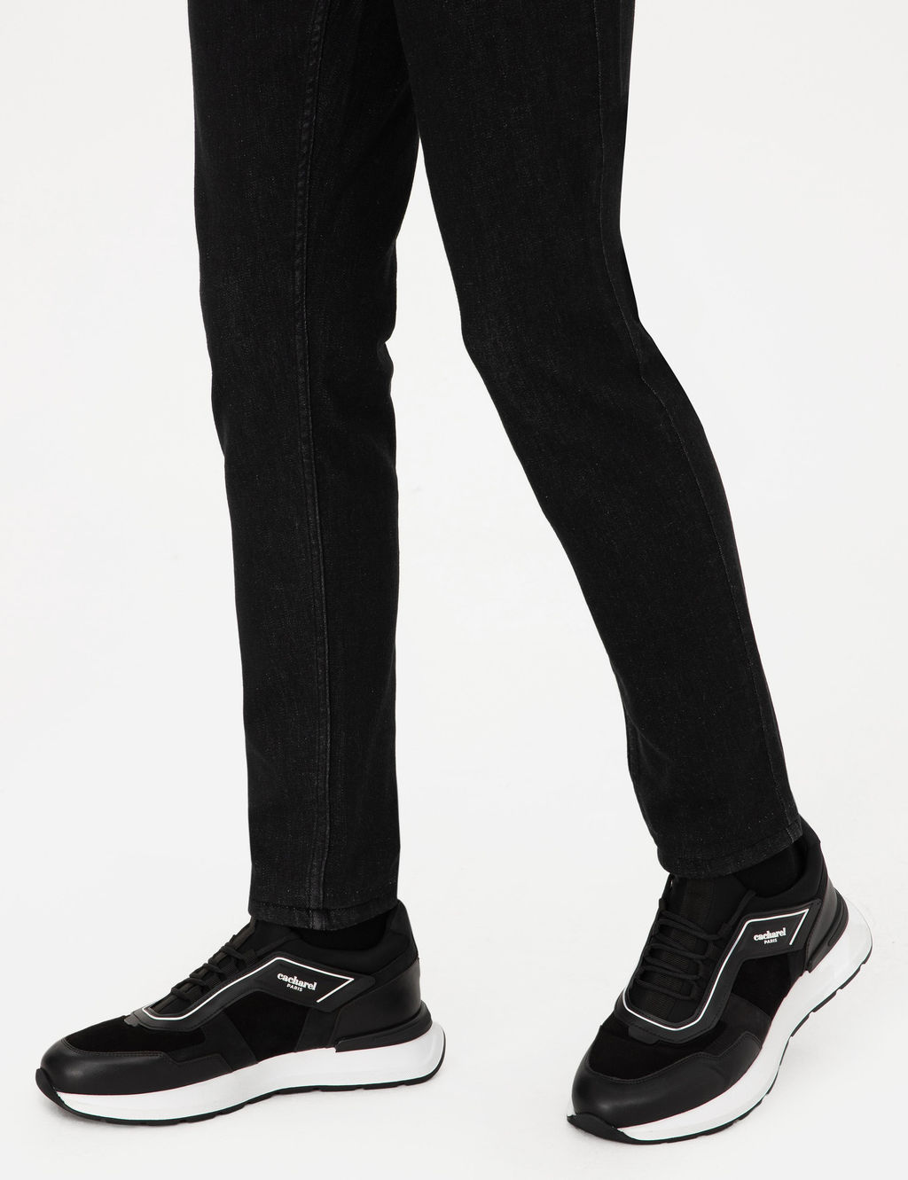 Черная повседневная обувь