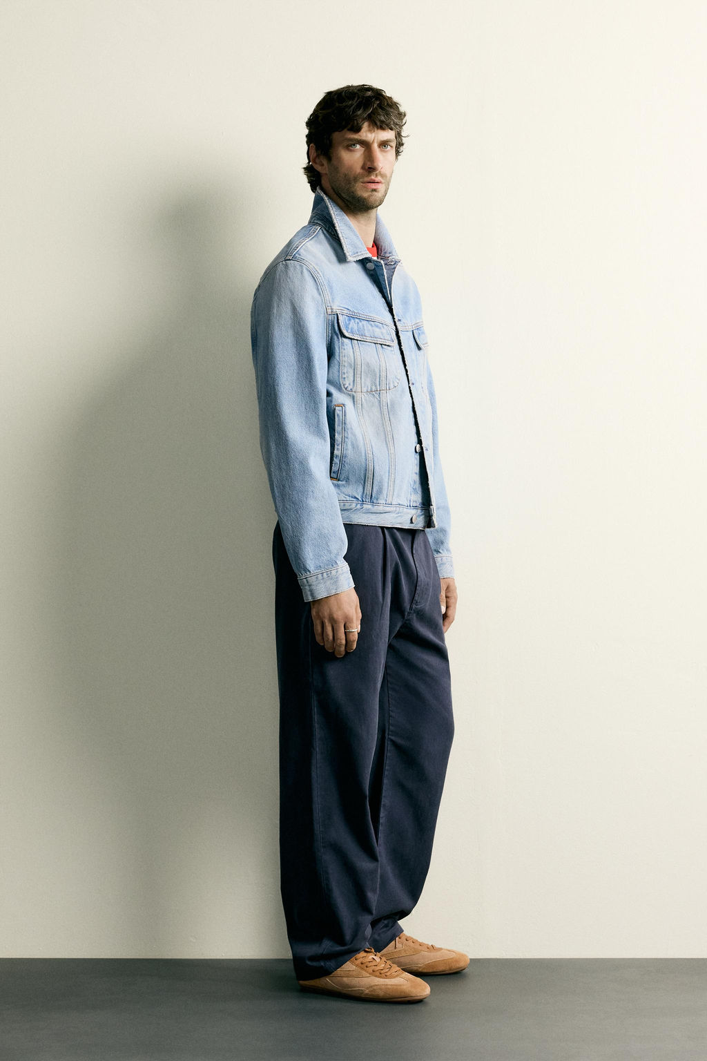 PANTAL?N CHINO RELAXED FIT PLIEGUES / Marino - Zara фото 4