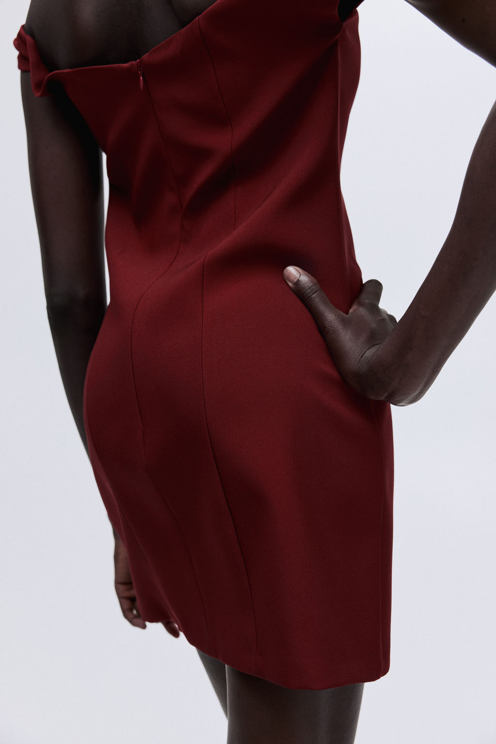 Vestido off-the-shoulder - H&m фото 4