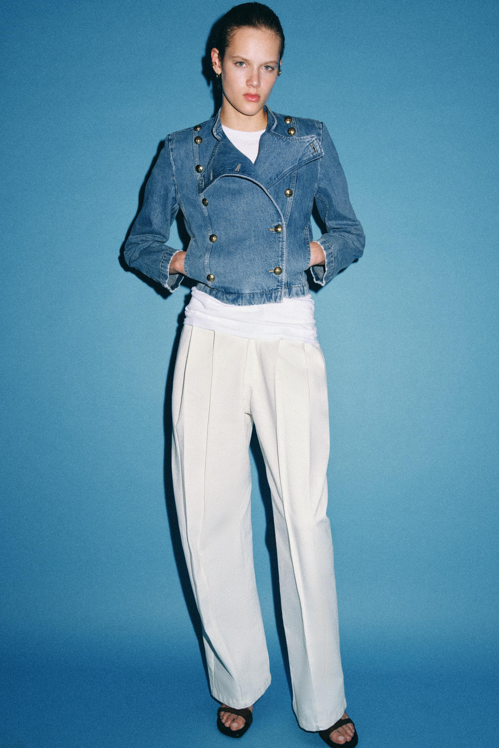 CHAQUETA DENIM HOMBRERAS ZW COLLECTION / Azul lavado - Zara фото 3