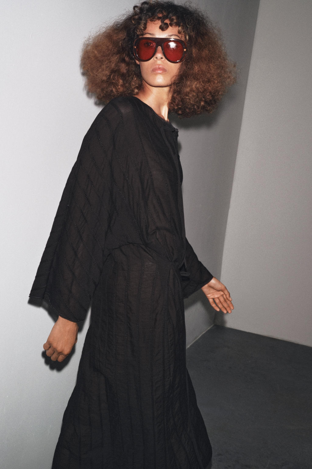 MIDI DRESS WITH TOGGLES ZW COLLECTION - Zara фото 12