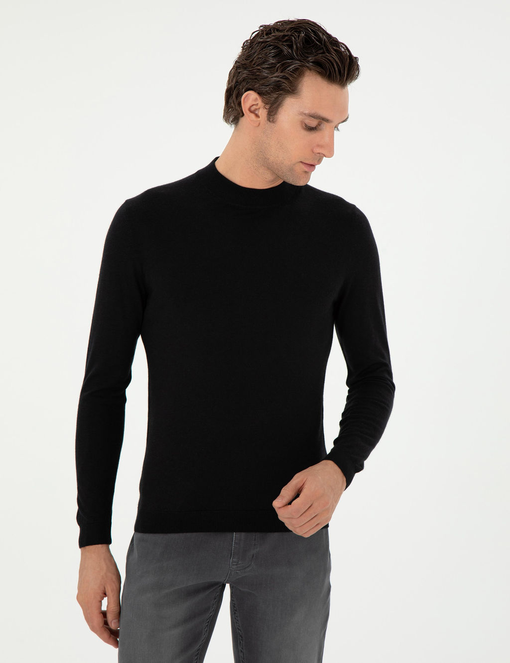 Черный зауженный свитер - Cacharel фото 3