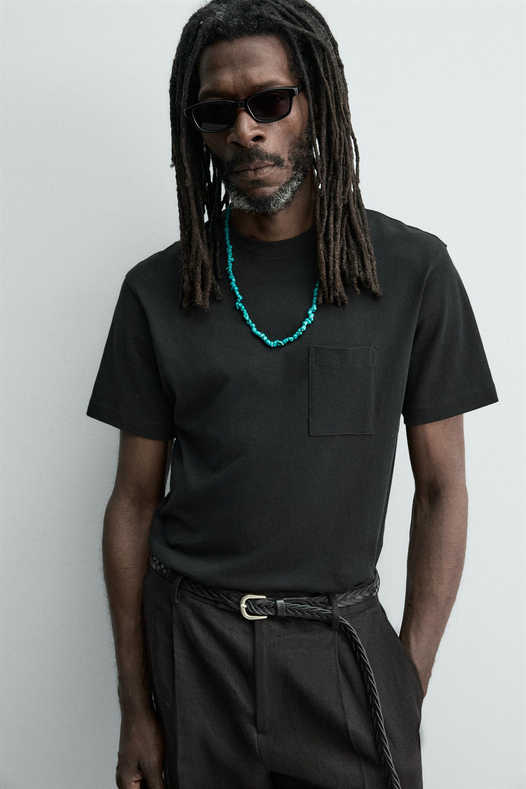 CAMISETA BOLSILLO AARON LEVINE X ZARA / Negro