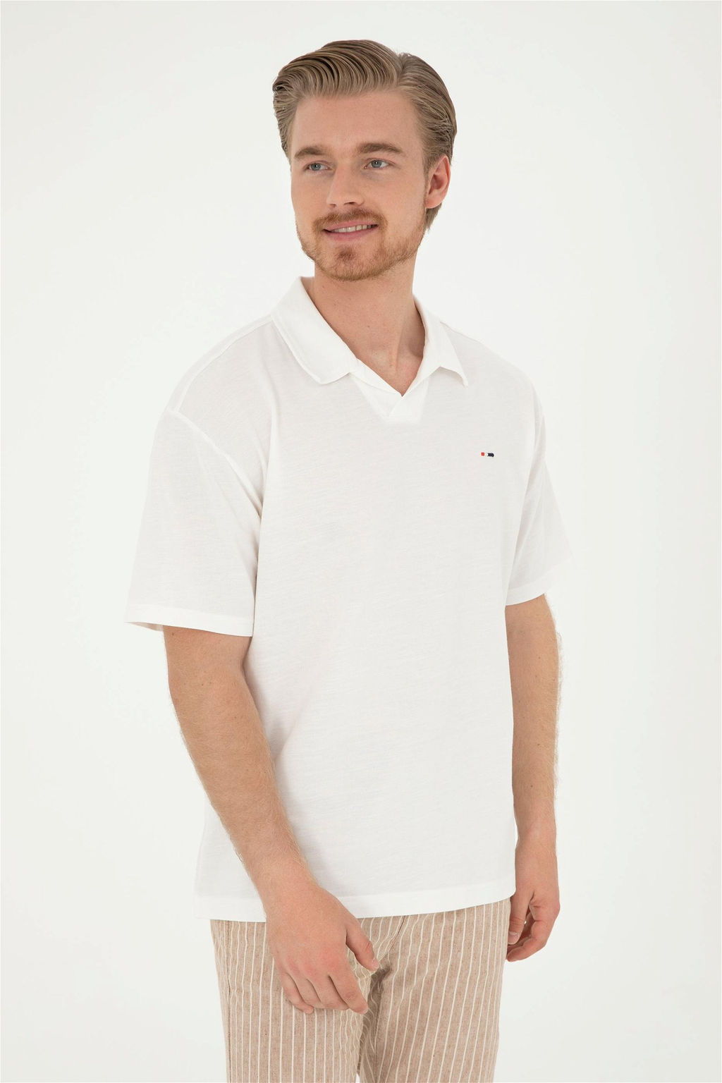 U. S. Polo Assn / Мужская футболка цвета экрю - U.s. polo assn фото 3