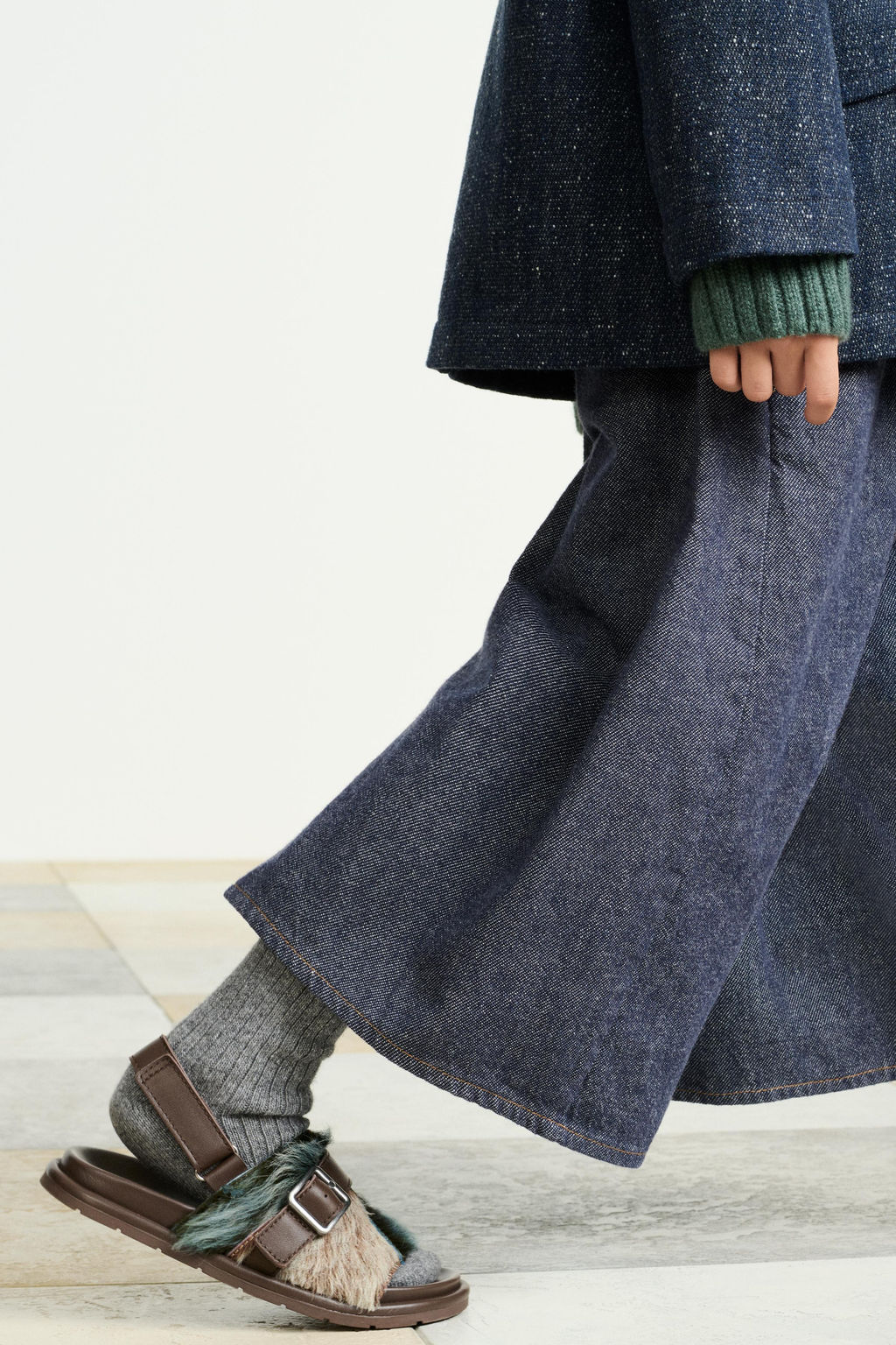 LTHR SNDLS 15 - Zara фото 3