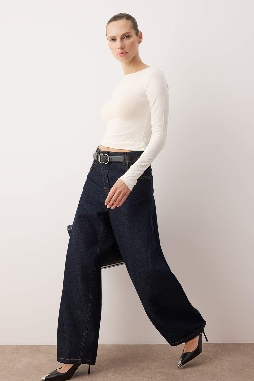 Ekru Transparan Esnek Vucuda Oturan Orme Bluz TWOAW26BZ00306