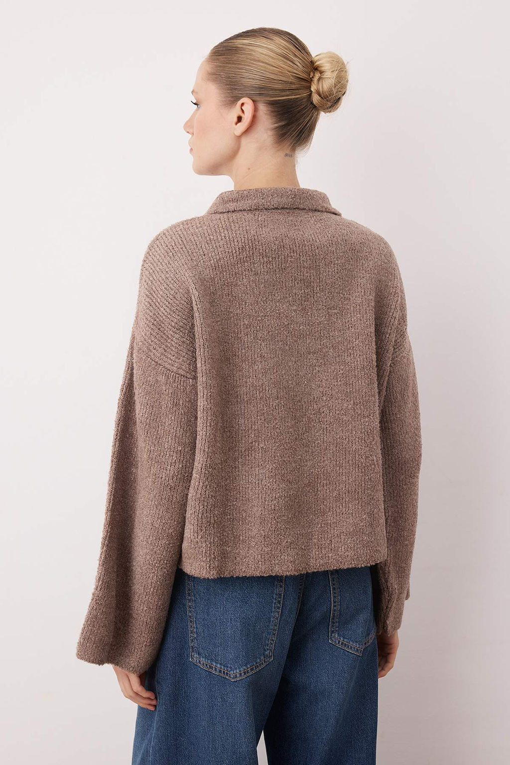 TRENDYOLMILLA Gri Buklet Mont Gorunumlu Triko H?rka TWOAW25HI00100  фото 11