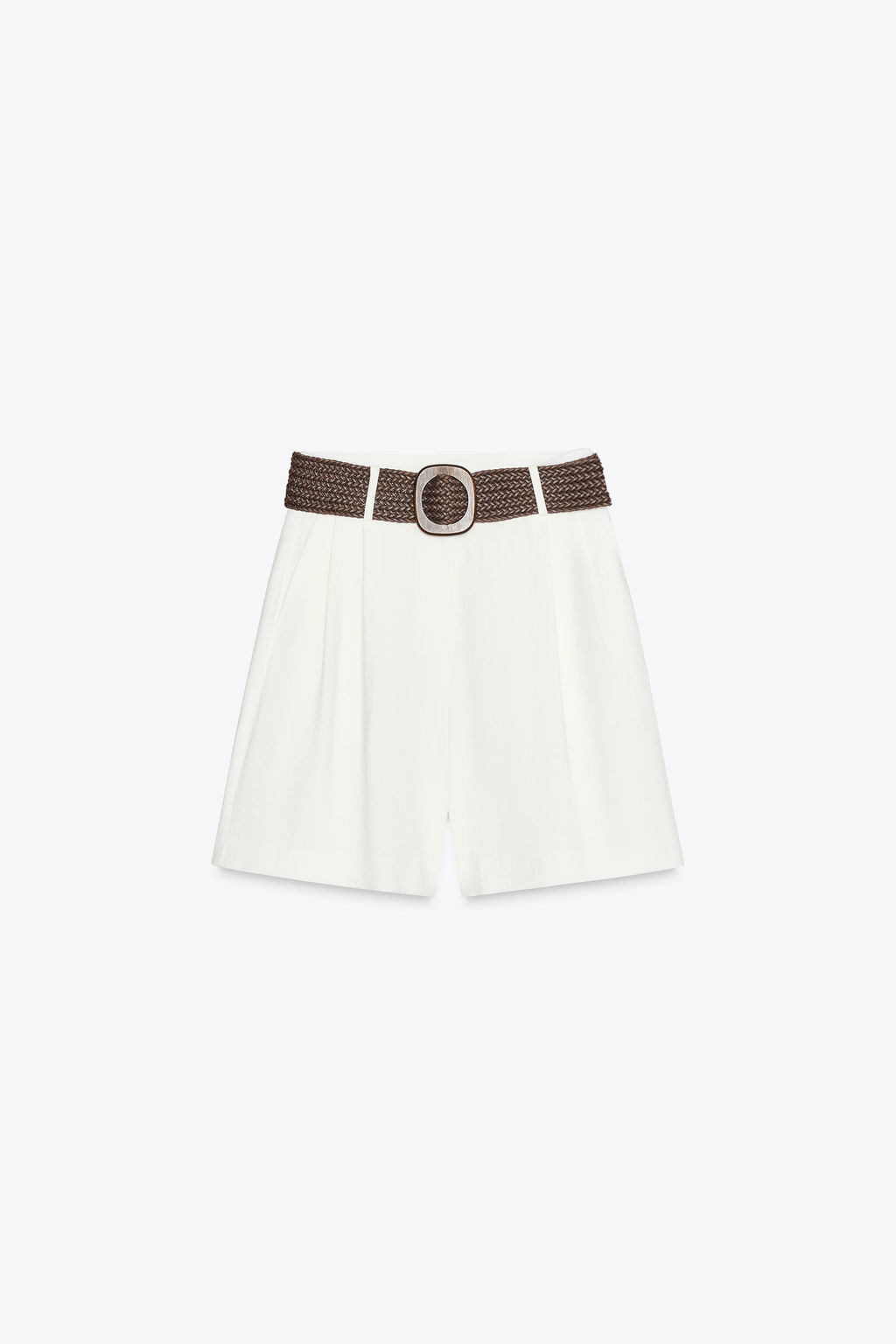BERMUDA SHORTS WITH DARTS AND BELT