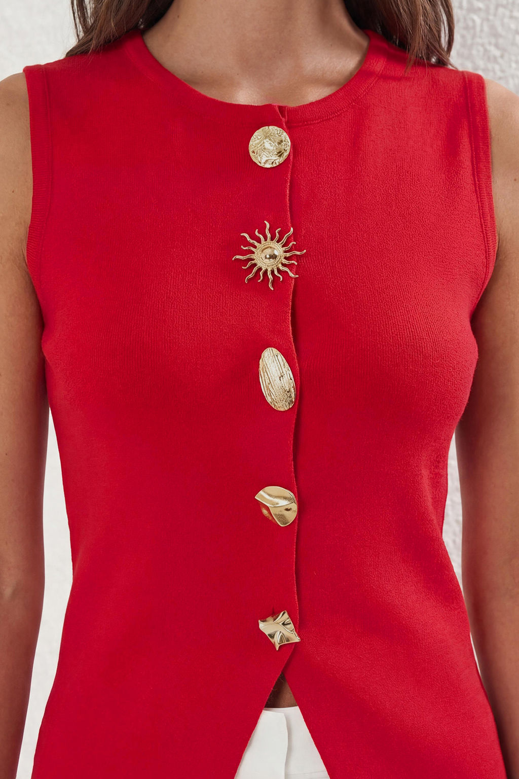 K?rm?z? Dugme Detayl? Yelek TWOSS25YE00043