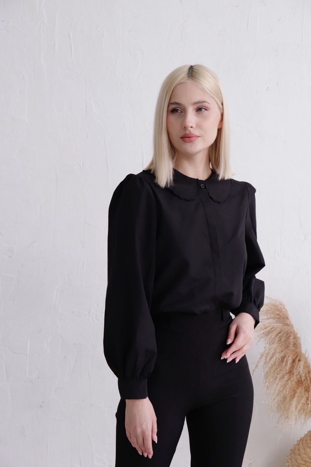 Блуза с отложным воротником чёрная - Martichelli фото 3