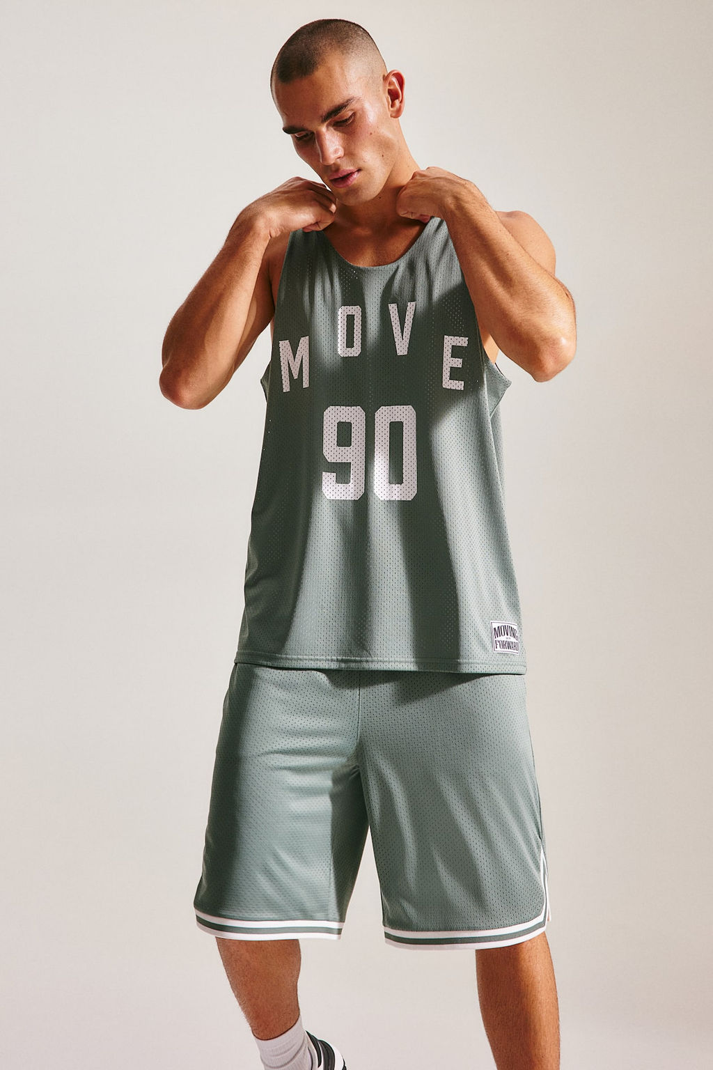 Camiseta de baloncesto en DryMove Loose Fit - H&m фото 3