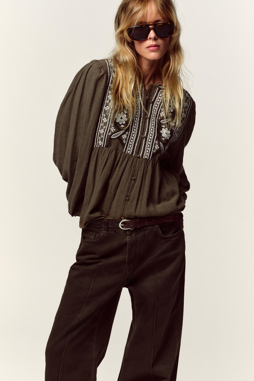 EMBROIDERED BIB BLOUSE - Zara фото 3
