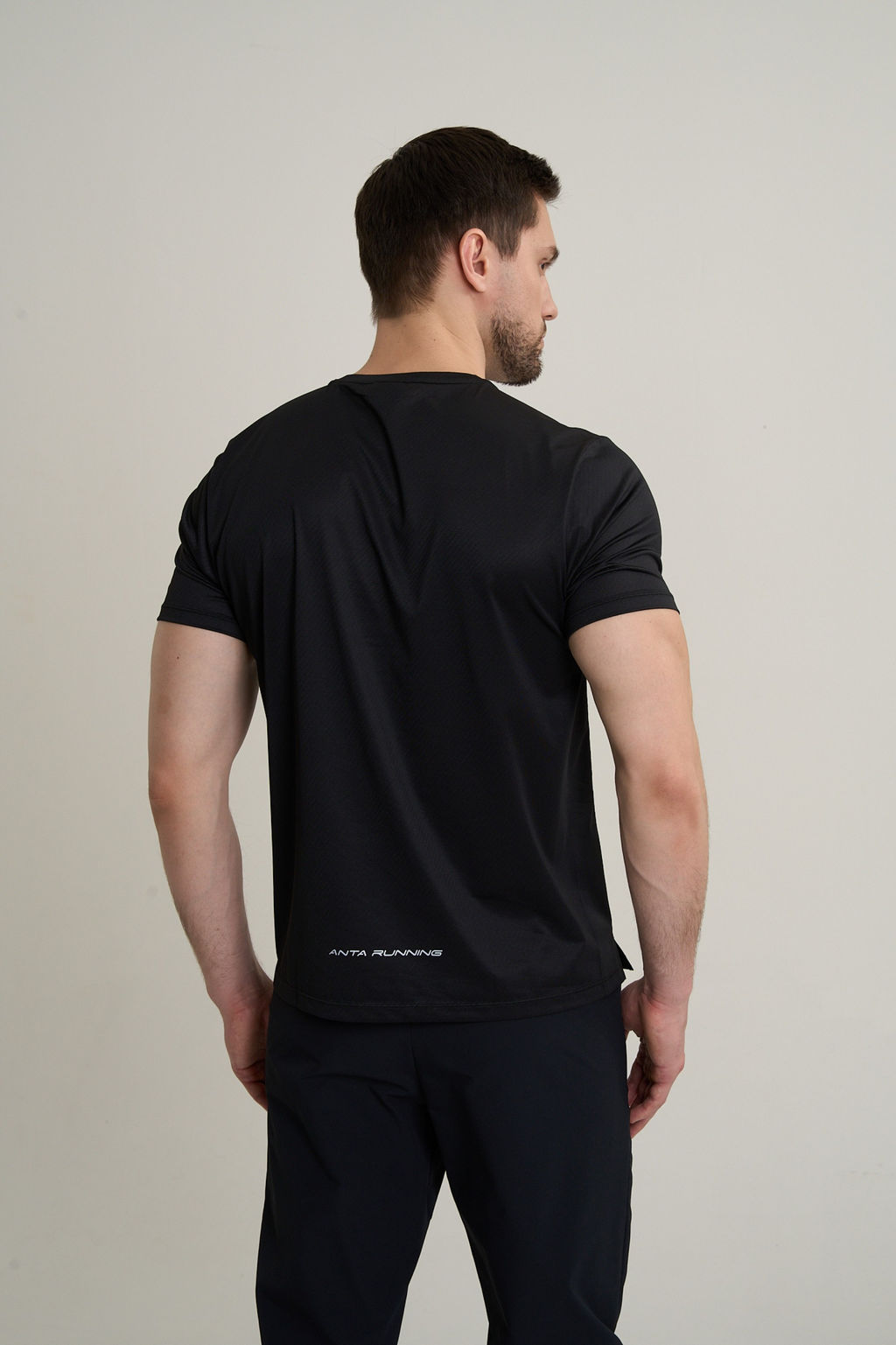 Футболка Черный ANTA RUNNING SS Tee фото 4