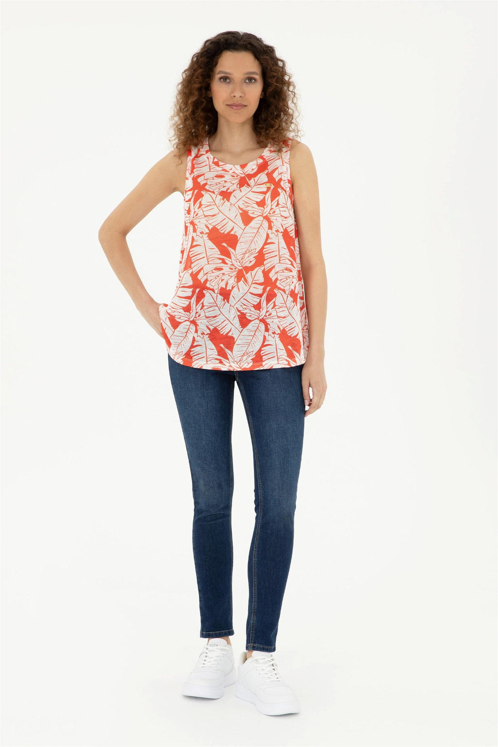 U. S. Polo Assn / Женская футболка с цветком граната - U.s. polo assn фото 4