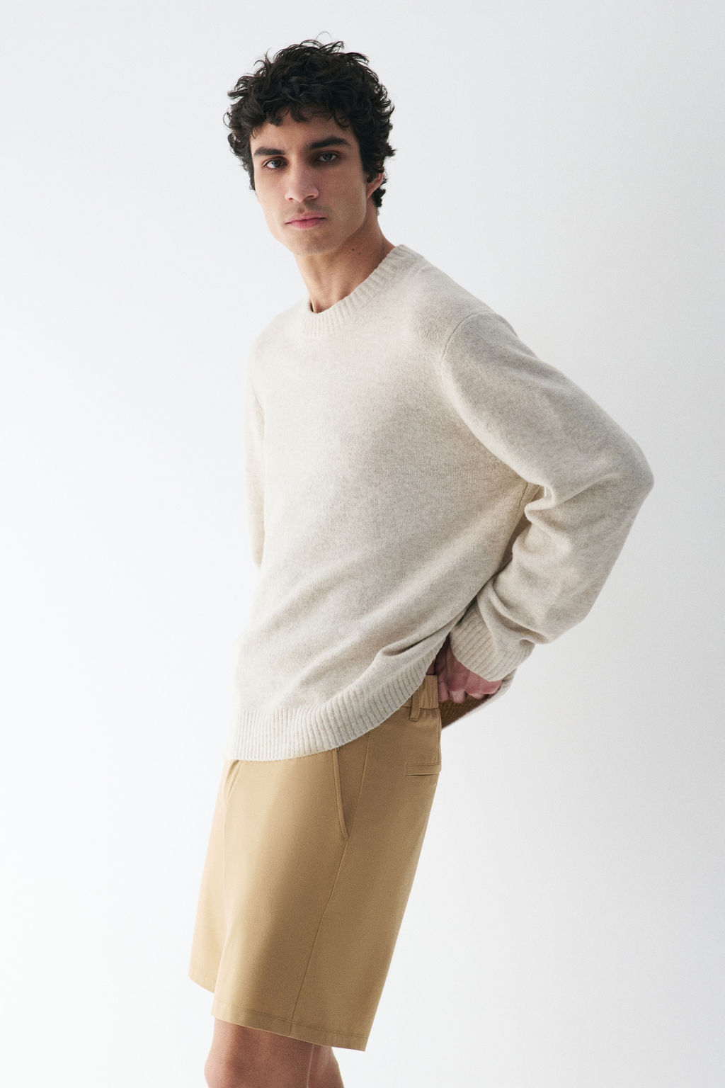 Chinos cortos Four-way stretch Loose Fit - H&m фото 4