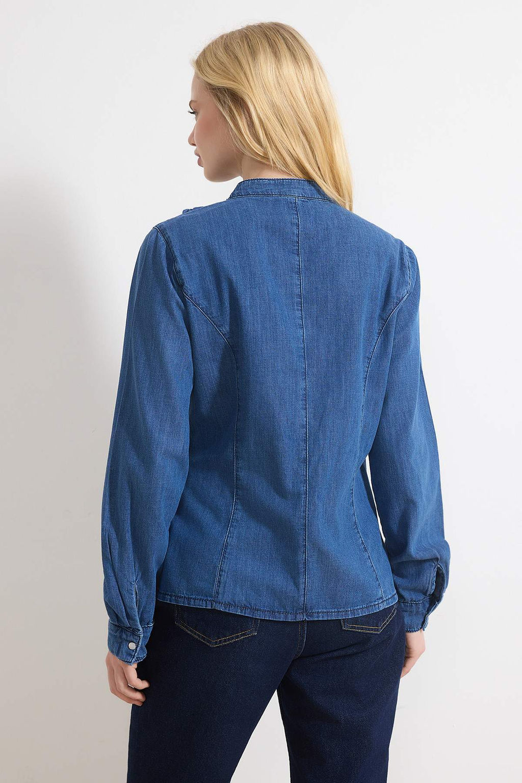 Mavi Bebe Yaka 100% Pamuk Denim Gomlek TWOSS26GO00027 - Trendyolmilla фото 6