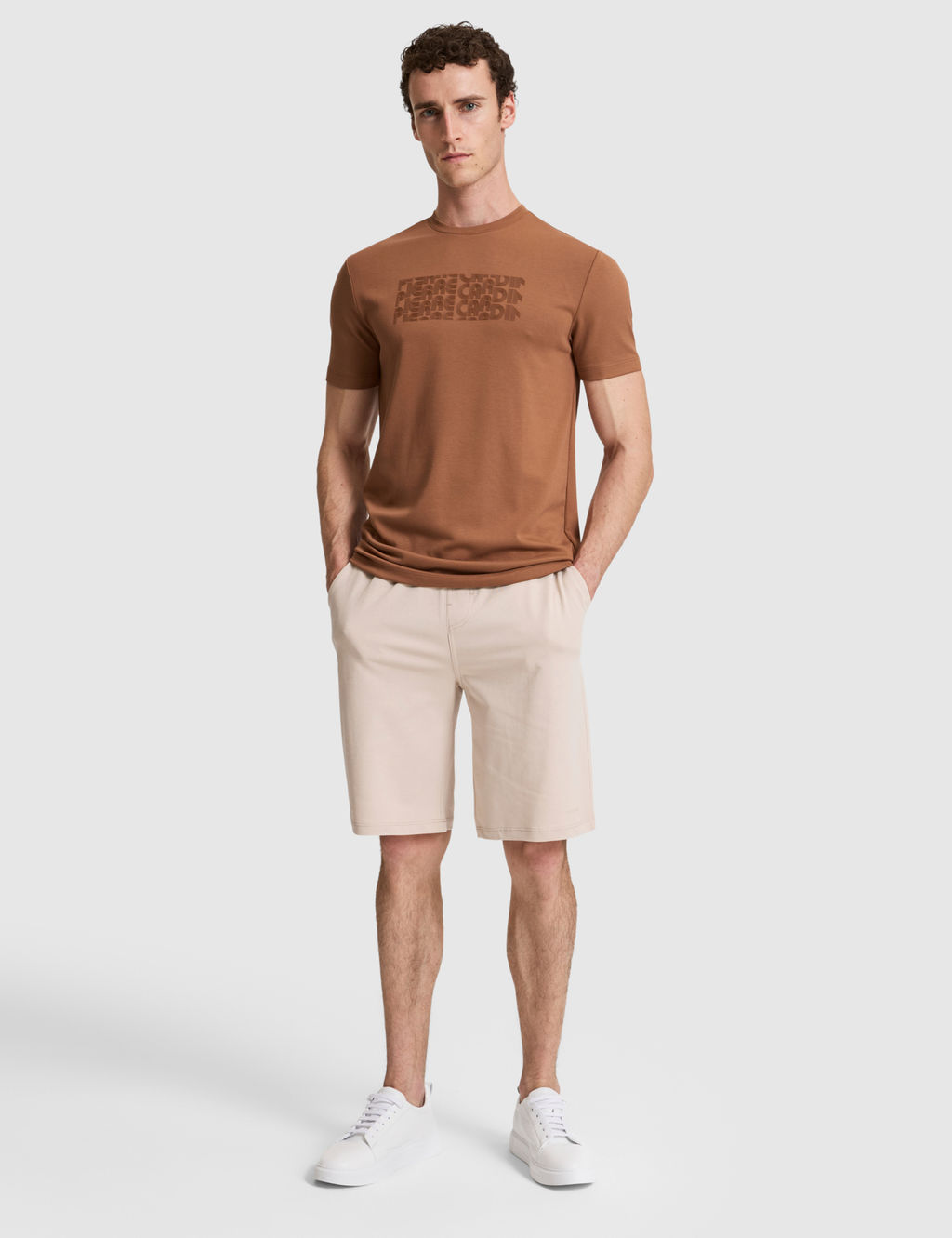 A__k Kahverengi Regular Fit Bisiklet Yaka Ti__rt