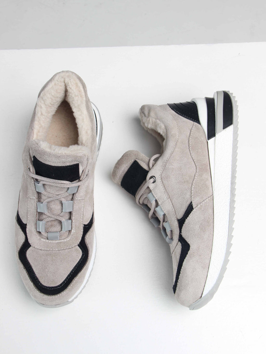 Кроссовки 150.maskgr. каменный замша/Мех