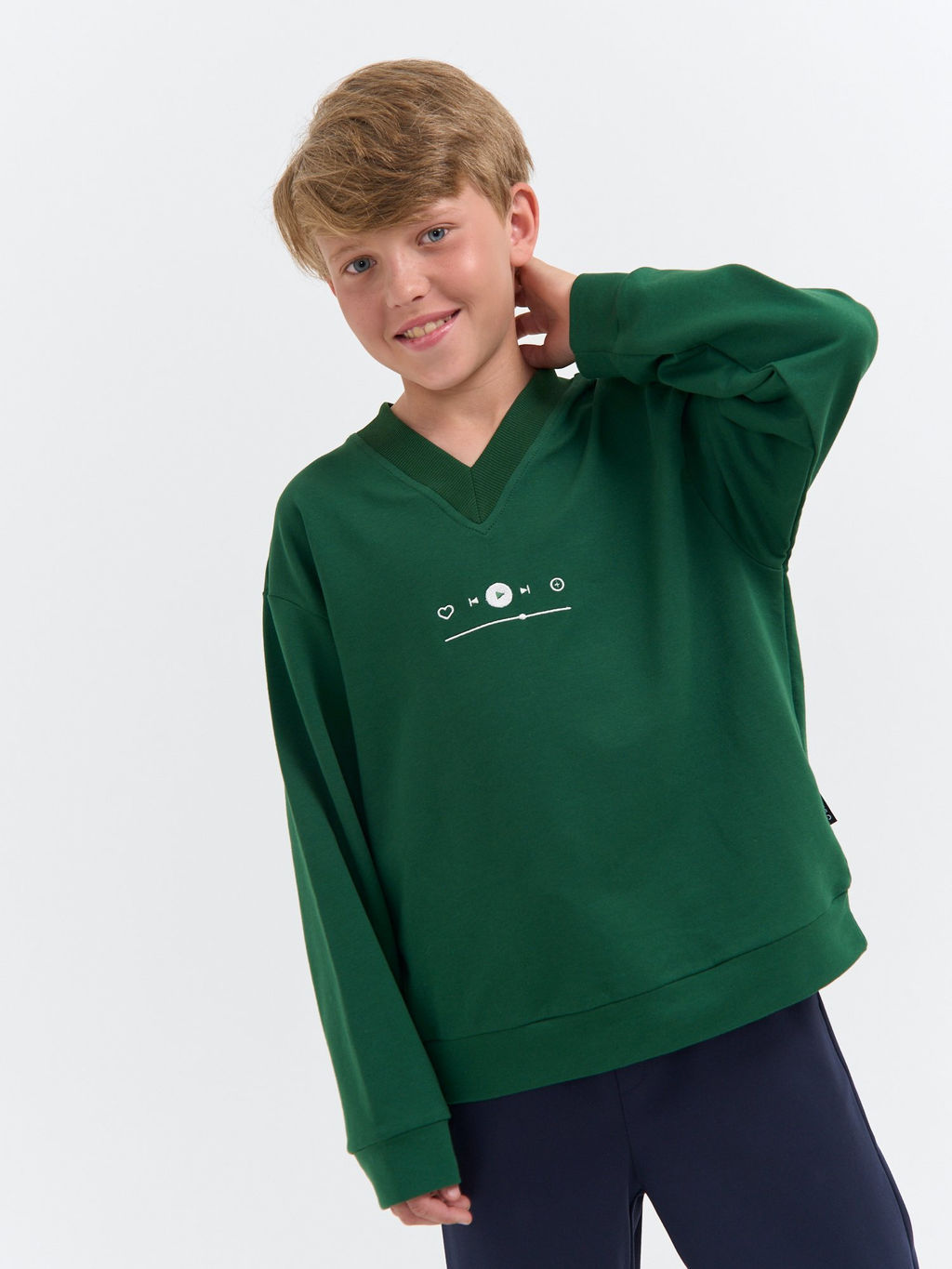 Свитшот облегченный Не школа с вышивкой 7+ - Bungly фото 3