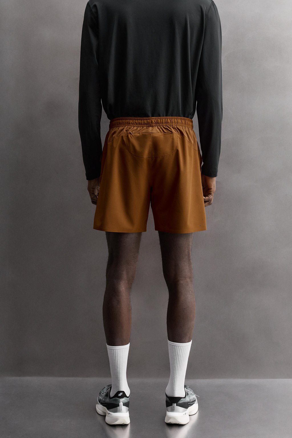 PANTALONES CORTOS B?SICOS ENTRENAMIENTO / Ocre - Zara фото 3