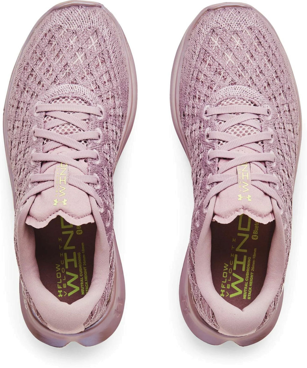 Кроссовки женские