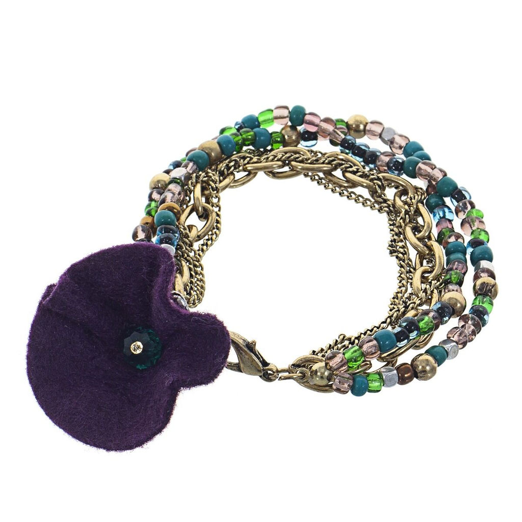 Браслет с цветком черничного цвета из текстиля - Модные истории фото 3