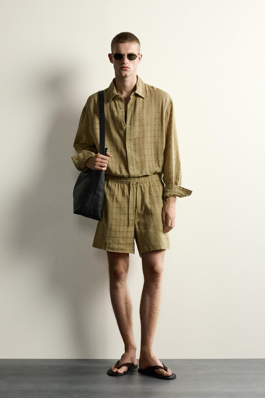 BERMUDA JACQUARD CUADROS LINO - ALGOD?N / Khaki claro