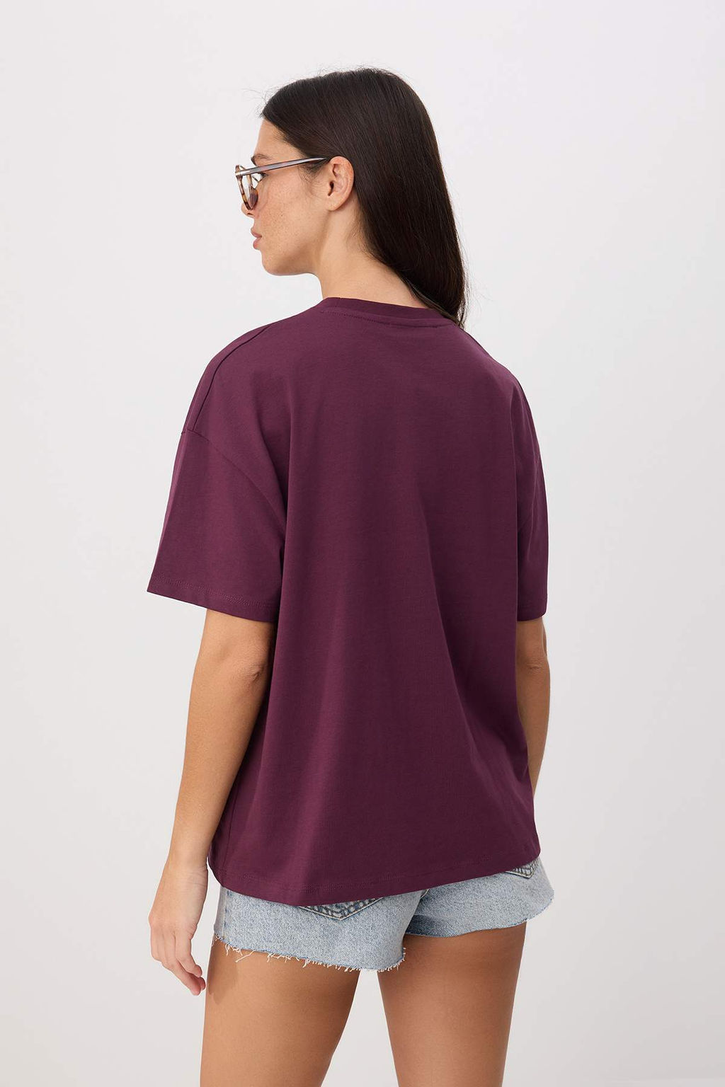 Ekru Winnie The Pooh Lisansl? Oversize/Genis Kal?p Tok %100 Pamuk Orme T-Shirt TWOSS26TS00141 - Trendyolmilla фото 8