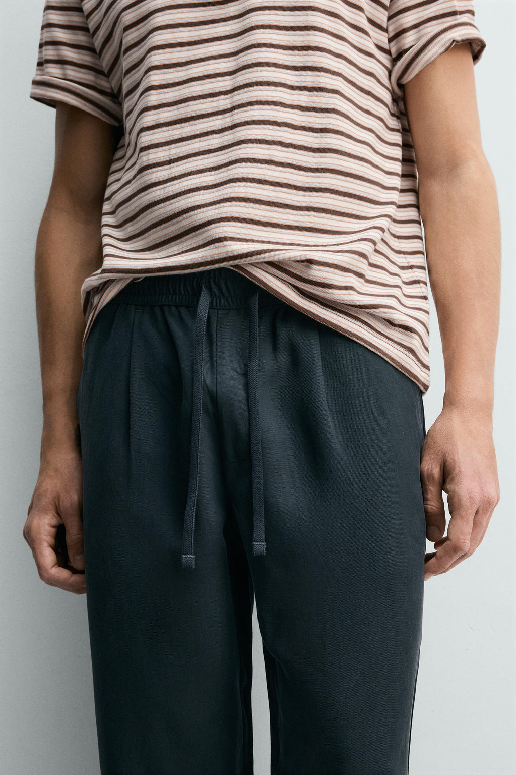 PANTAL?N FLUIDO RELAXED FIT / Azul