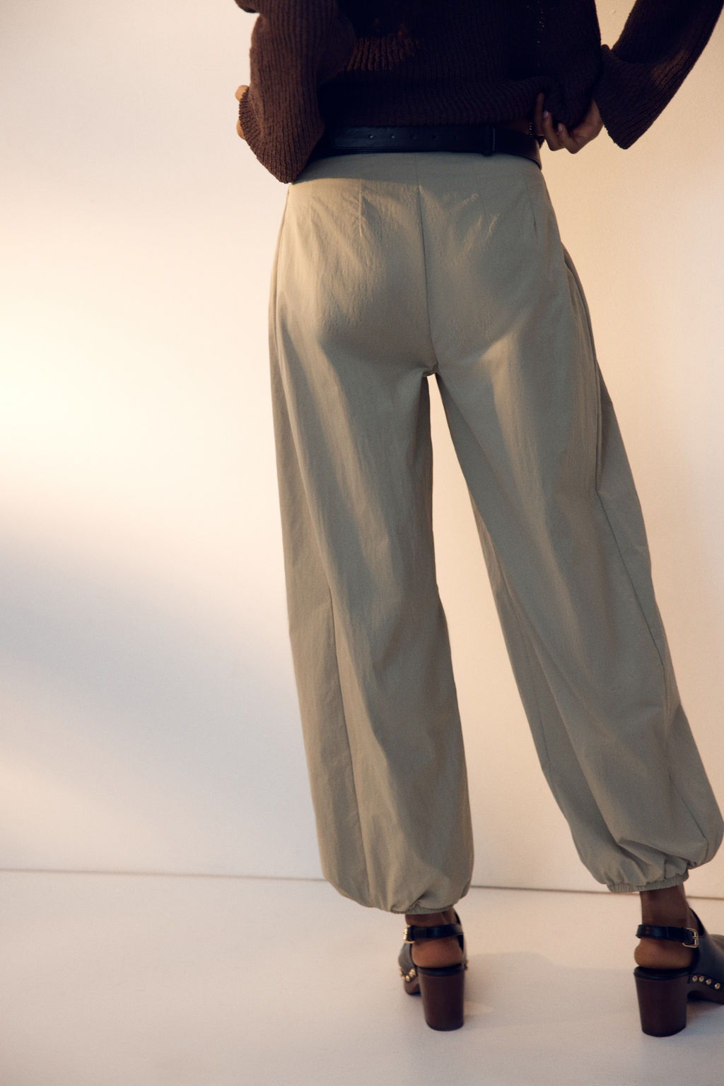 Pantal?n de nailon con perneras globo - H&m фото 3