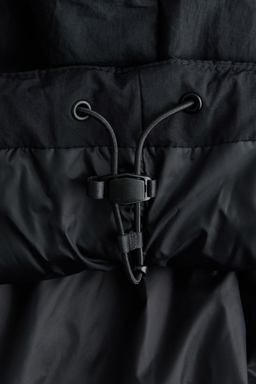 Chaqueta de deporte acolchada repelente al agua - H&m фото 4