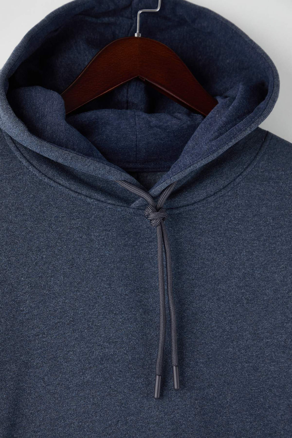 Indigo Regular/Normal Kesim Kapusonlu Ici Polarl? Kal?n Sweatshirt TMNAW26SW00016