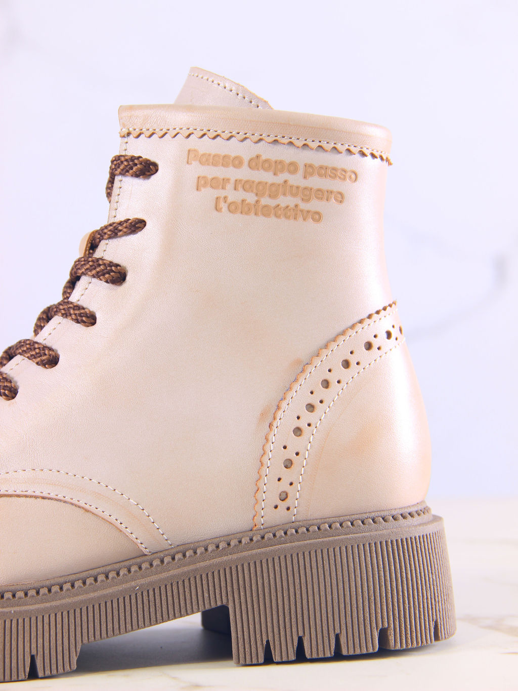 Ботинки 319.taskanaka.Вакса пудра/мех