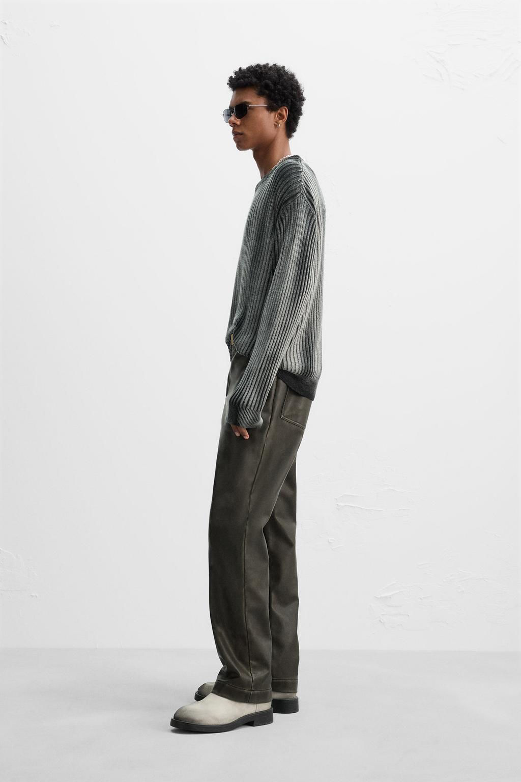 SPRAY PRINT SWEATER - Zara фото 4