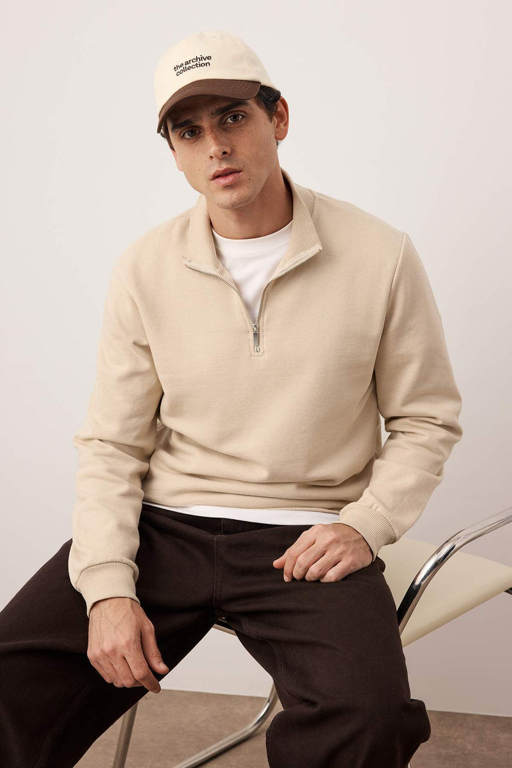Siyah Regular/Normal Kesim Dik Yaka Kal?n Ici Polarl? Sweatshirt TMNAW26SW00021 - Trendyolmilla фото 19