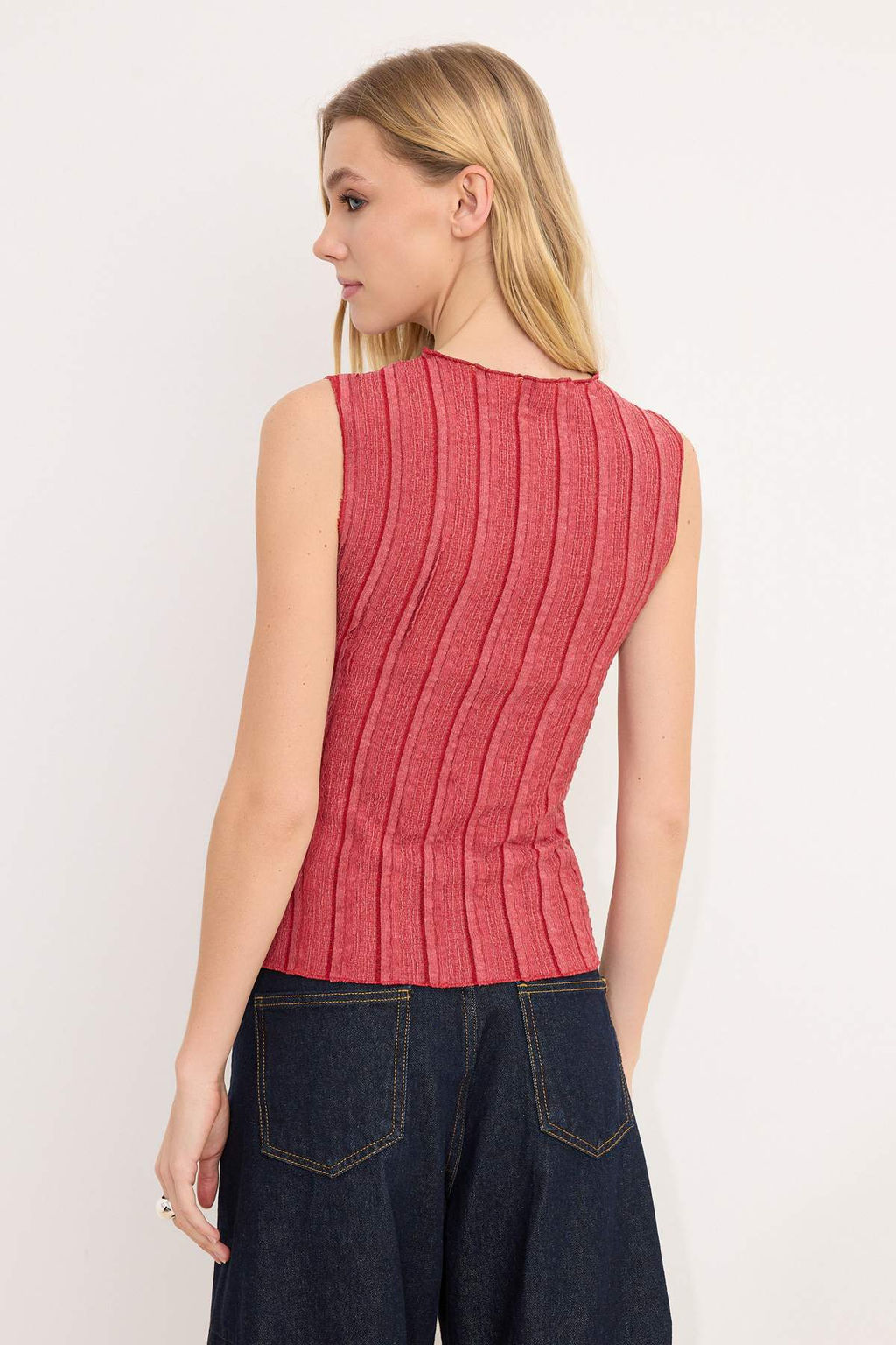 Koyu Gul Kurusu Fitted/Vucuda Oturan Kolsuz Dokulu Orme Bluz TWOSS26BZ00259 - Trendyolmilla фото 4