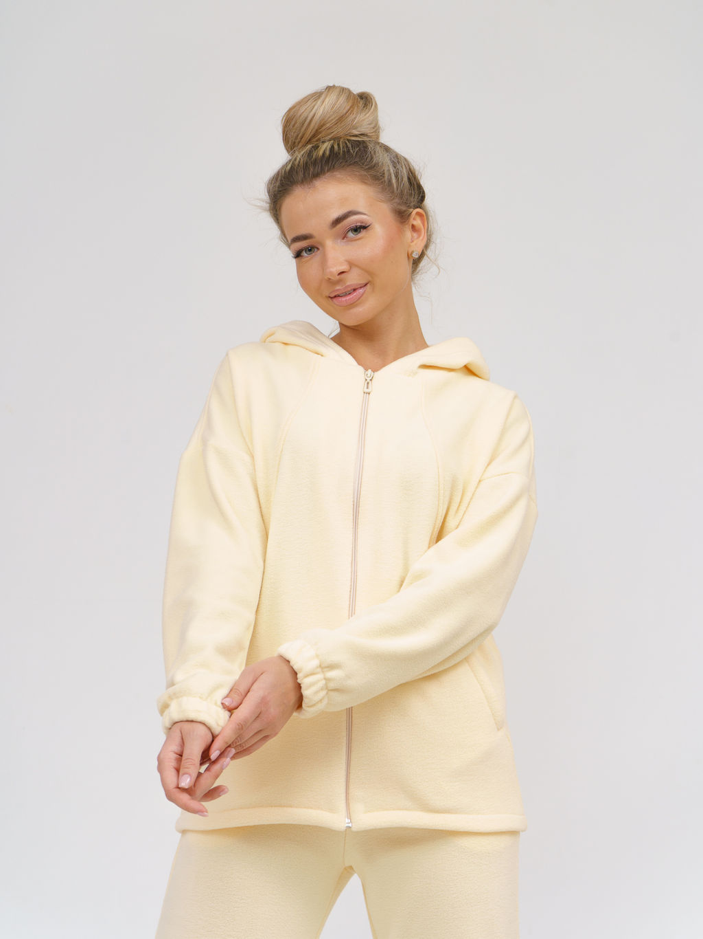 964 Костюм "Молочный"