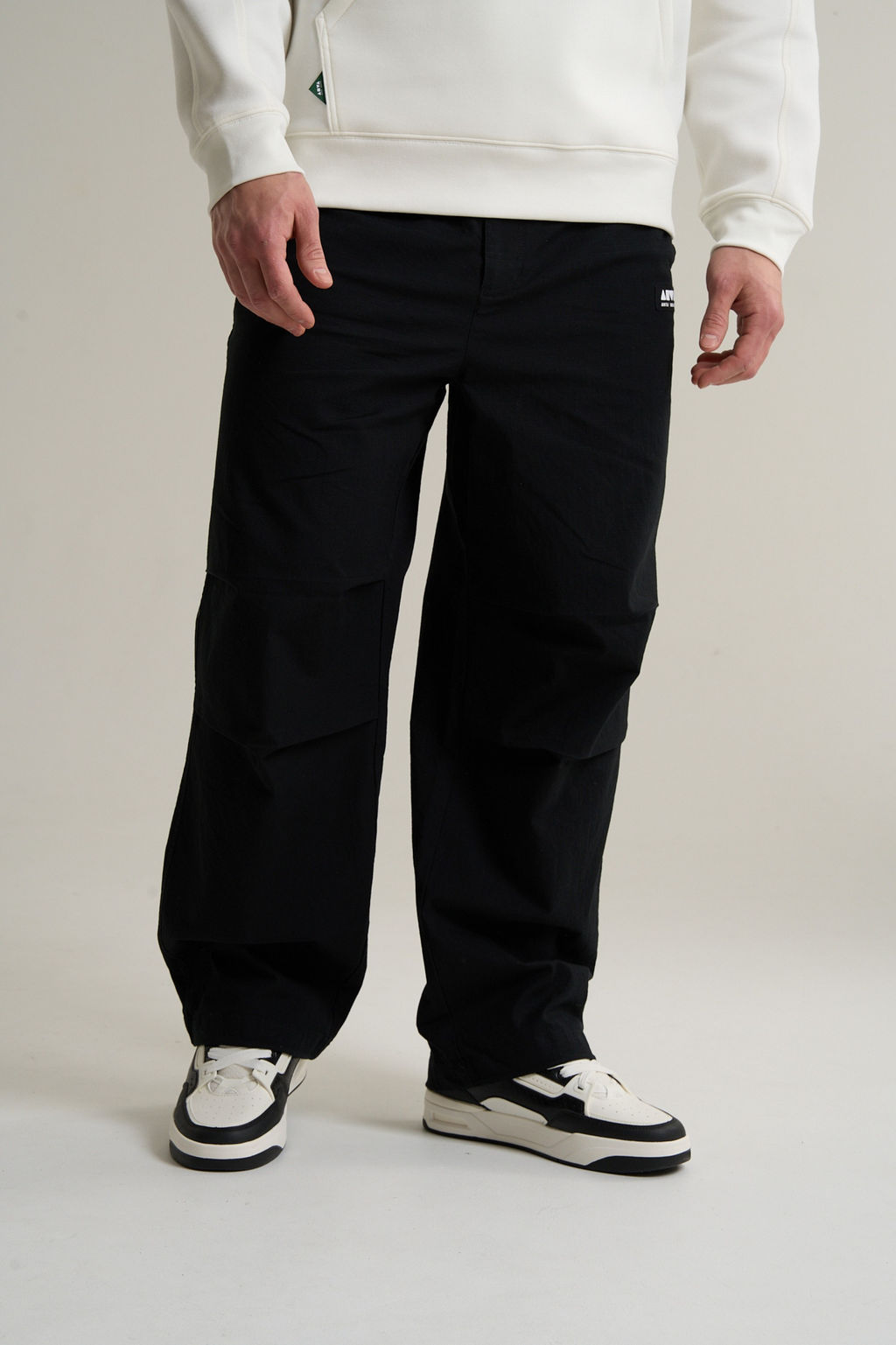 Брюки текстильные Черный ANTA SKATE Woven Casual Pants фото 4