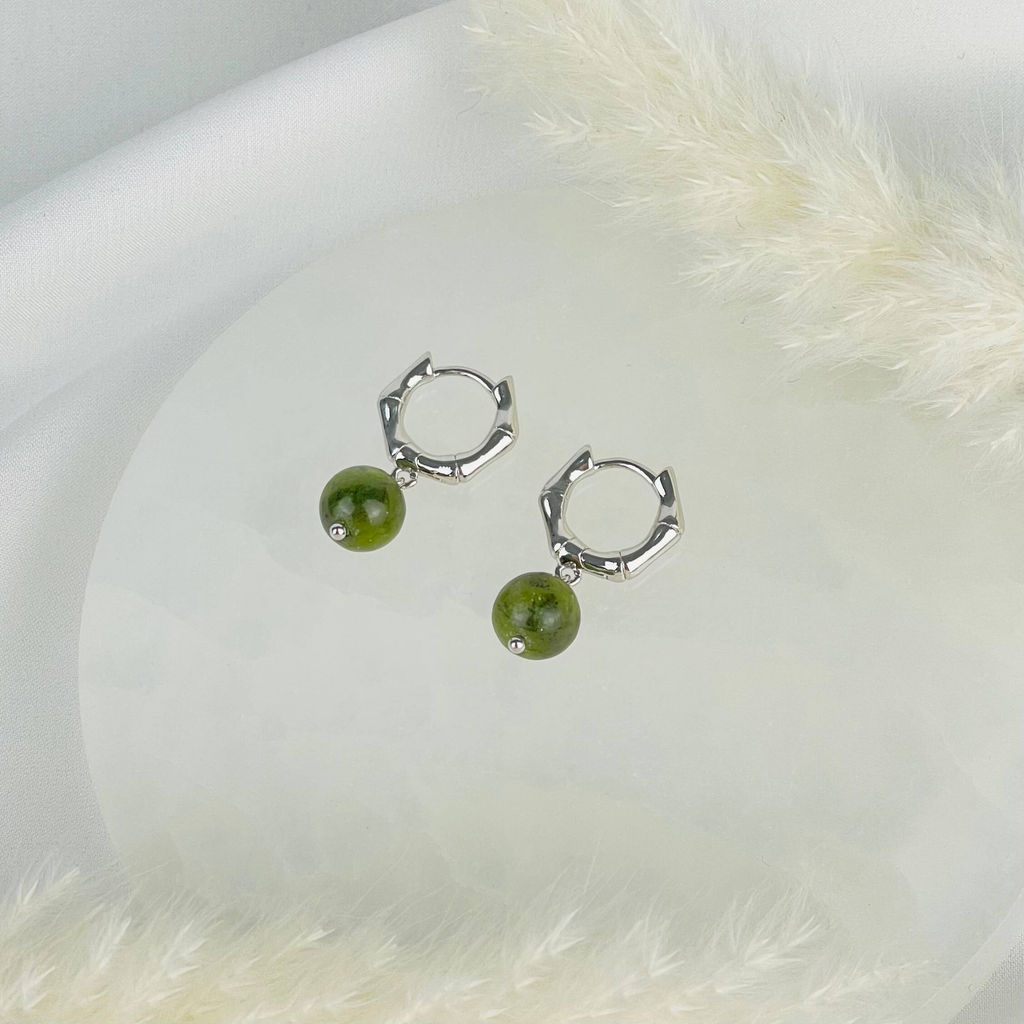 Серьги из Змеевика