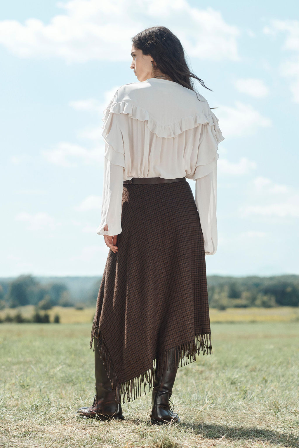 LIMITED EDITION ASYMMETRIC HEM FRINGED SKIRT - Zara фото 4