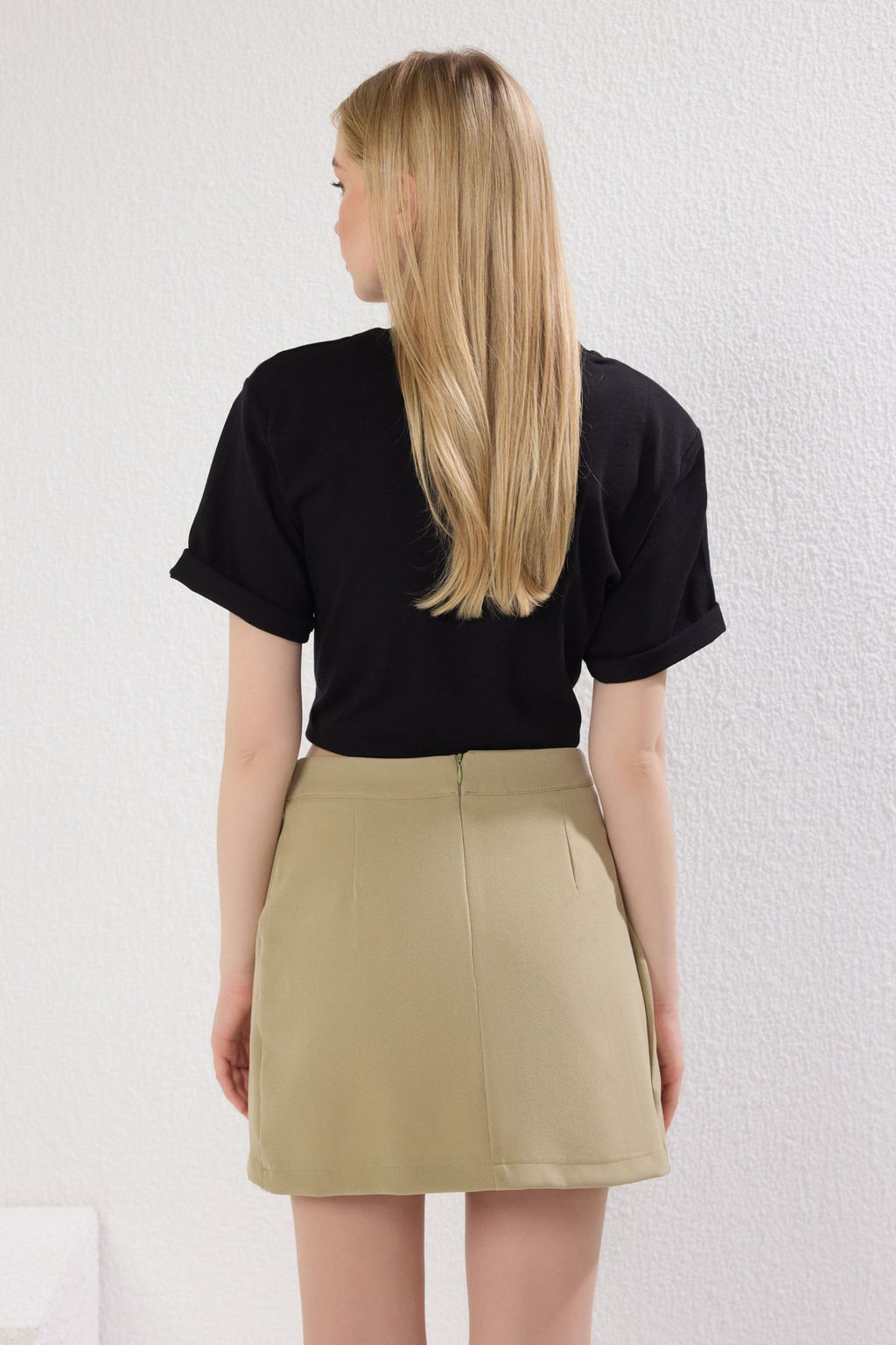 TRENDYOLMILLA Ac?k Haki Pile Detayl? Kruvaze Kapama Mini Boy Dokuma Etek TWOSS25ET00117 фото 4