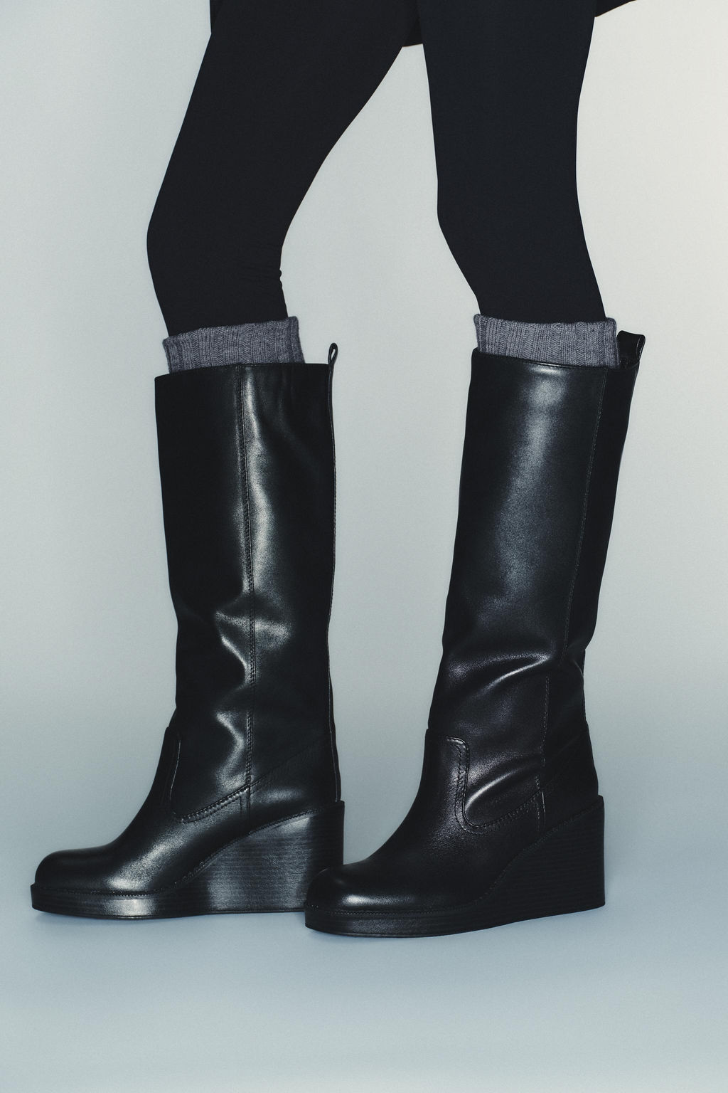 LEATHER WATER-REPELLENT WEDGE BOOTS - Zara фото 7
