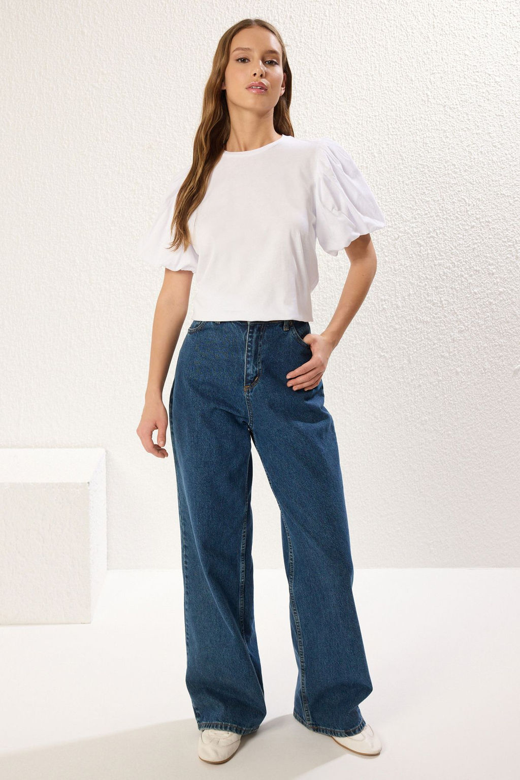 TRENDYOLMILLA Ac?k Mavi %100 Pamuk Balon Kol Detayl? Regular/Normal Kal?p Orme T-Shirt TWOSS25TS00064 фото 2