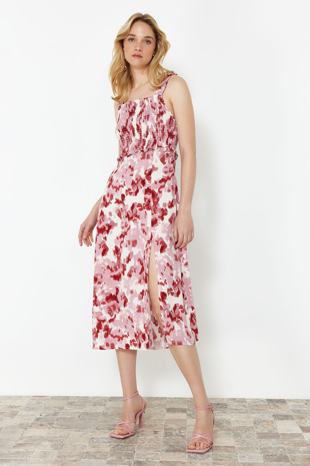 Gul Kurusu soyut Desenli A Kesim Gipe Detayl? Viskon Midi Dokuma Elbise TWOSS24EL00701 - Trendyolmilla фото 2